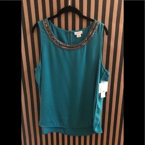 NWT! Teal shell with beaded detail!